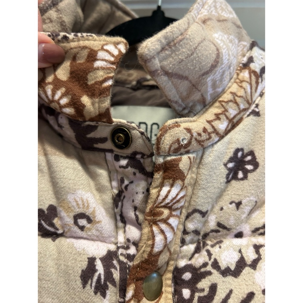 Patterned Puffer Jacket - image 4